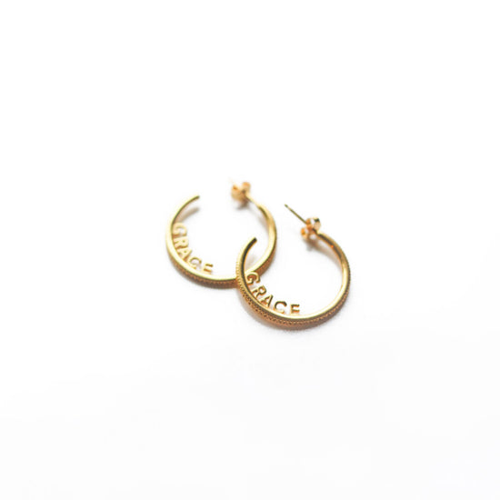 Give Yourself Grace' Hoop Earrings - Hypoallergenic Earrings Canada - Meaningful Jewelry with Grace Inscription - Perfect Gift for Self-Compassion and Style