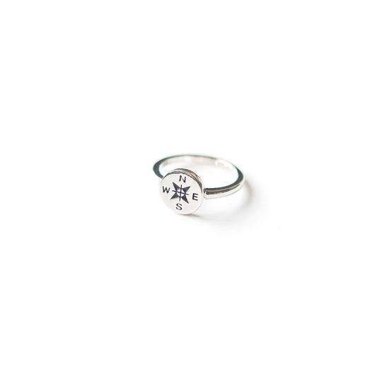 Jewmei Find Yourself 925 sterling silver Compass Ring.